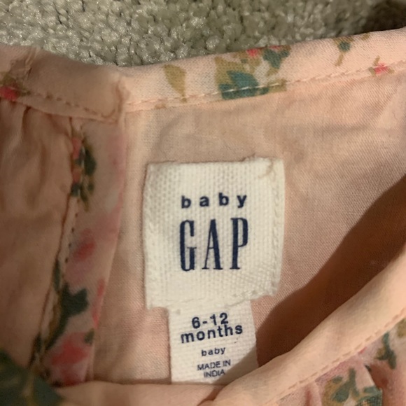 Baby Gap Pleated Floral Toddler Dress - Picture 3 of 6